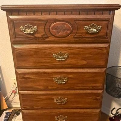 5 drawer chest