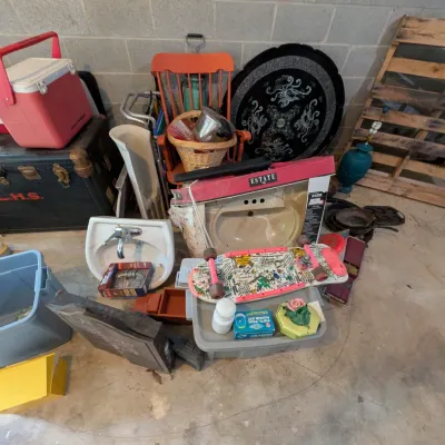 Estate sale photo