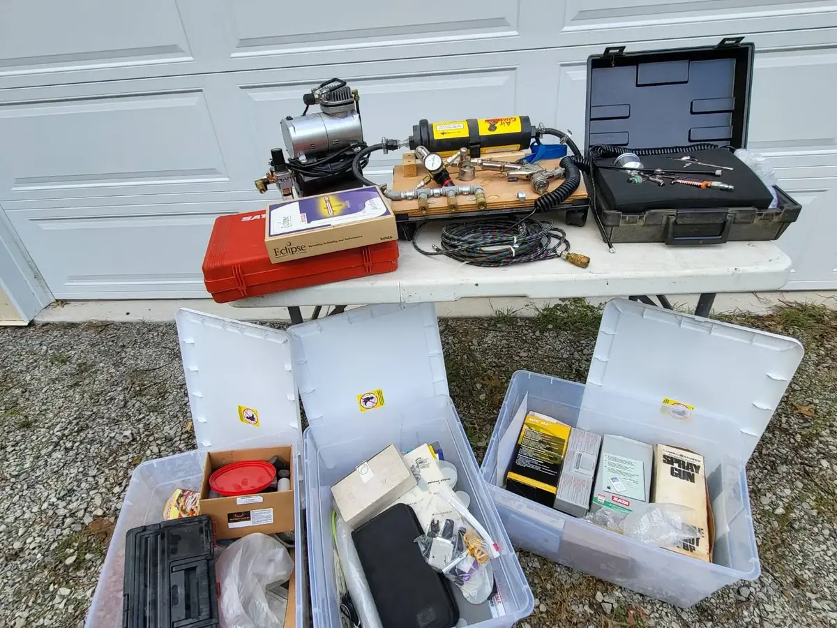 Massive Custom Airbrush Setup - Iwata Eclipse, SATA and More