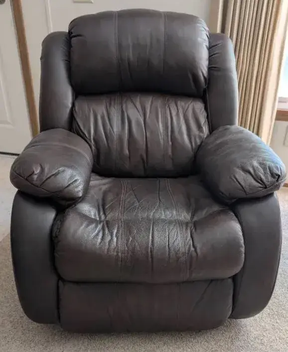 Oversized Recliner