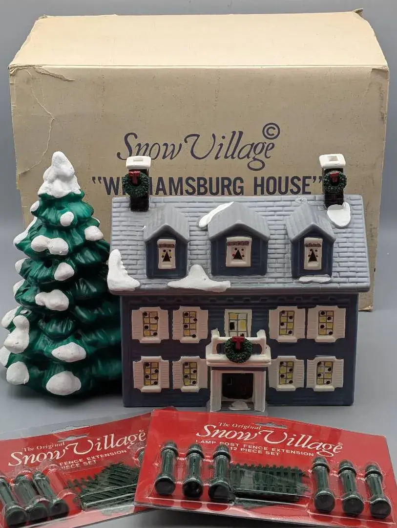 Department 56 Snow Village Williamsburg House