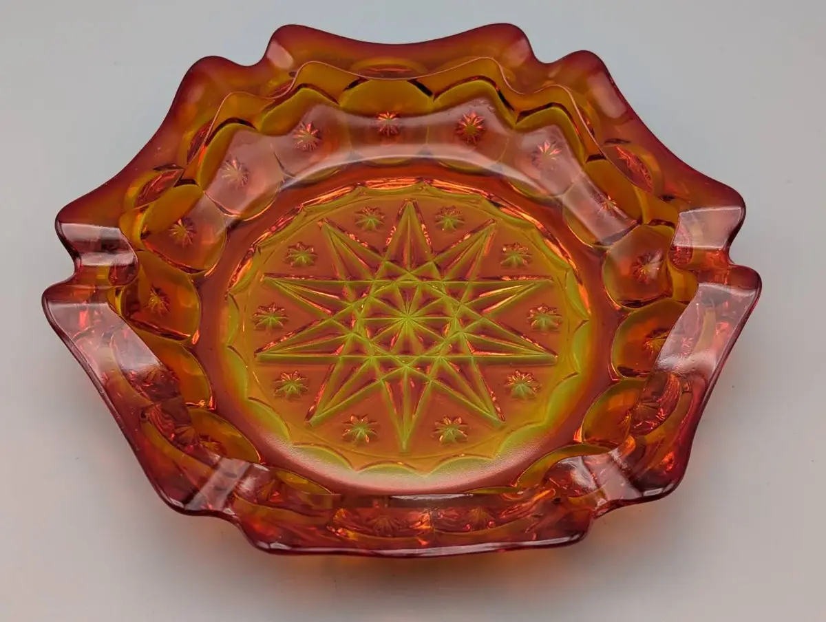 LE Smith Amberina Glass 
