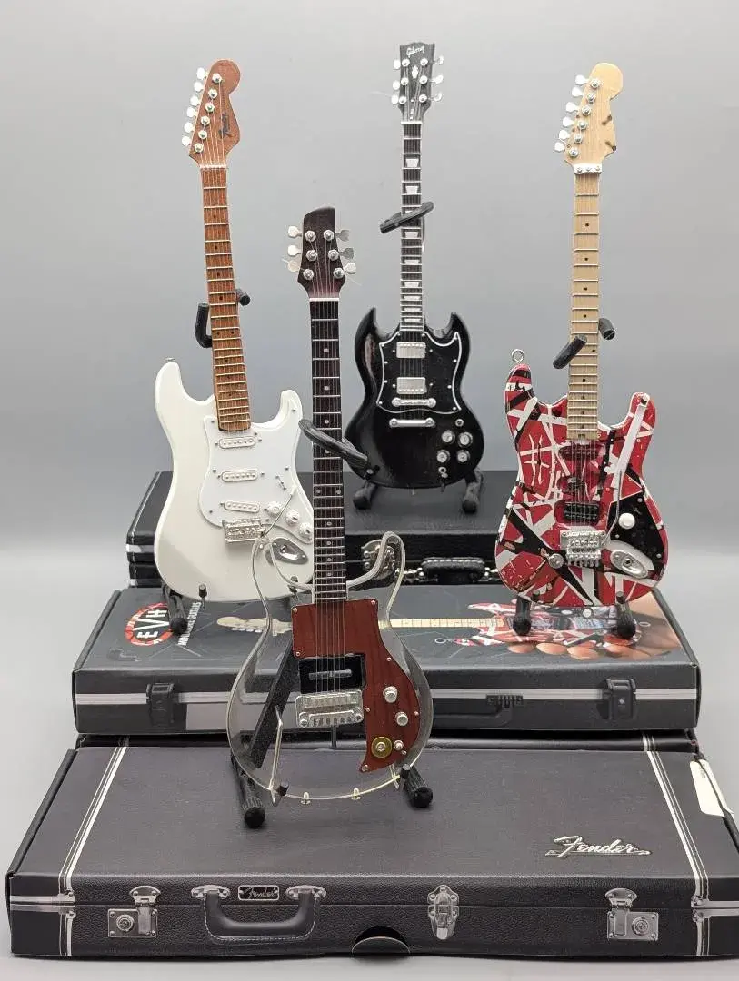 Axe Heaven Miniature Replica Guitars #5