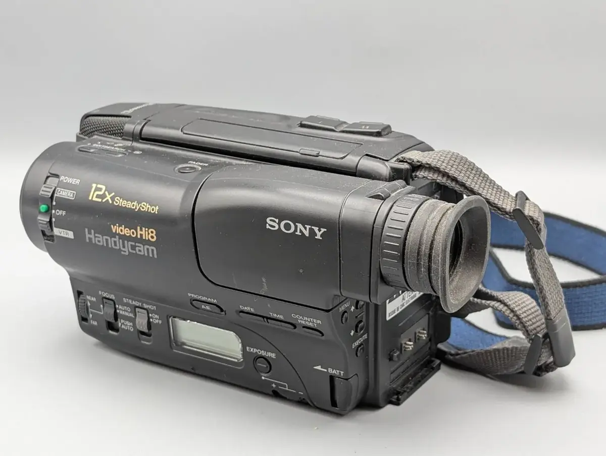 Sony Video Hi8 Handycam