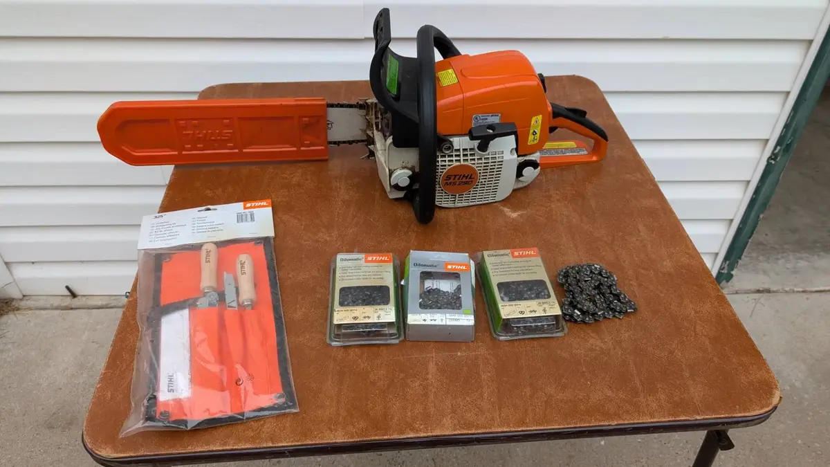 Stihl Chain Saw