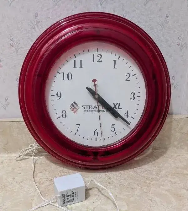 Strattec Promotional Neon Style Wall Clock