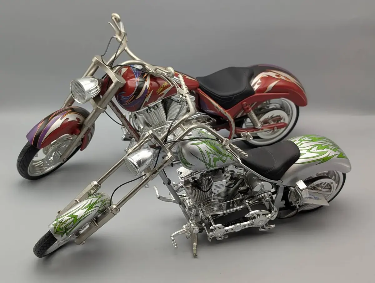 Toy Zone Die-Cast 1:6 Motorcycles