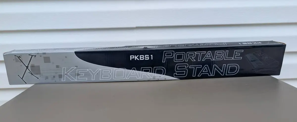 NIB Yamaha Portable Keyboard Stand