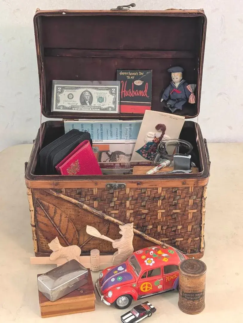 Collector's Treasure Trunk