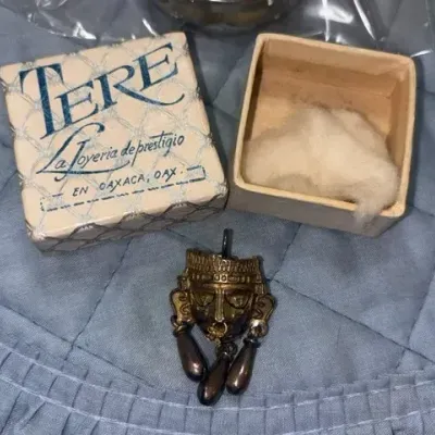 Sale Photo Thumbnail #89