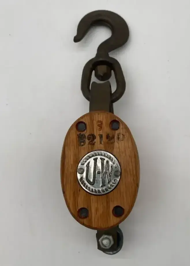 Wooden Pulley Block 