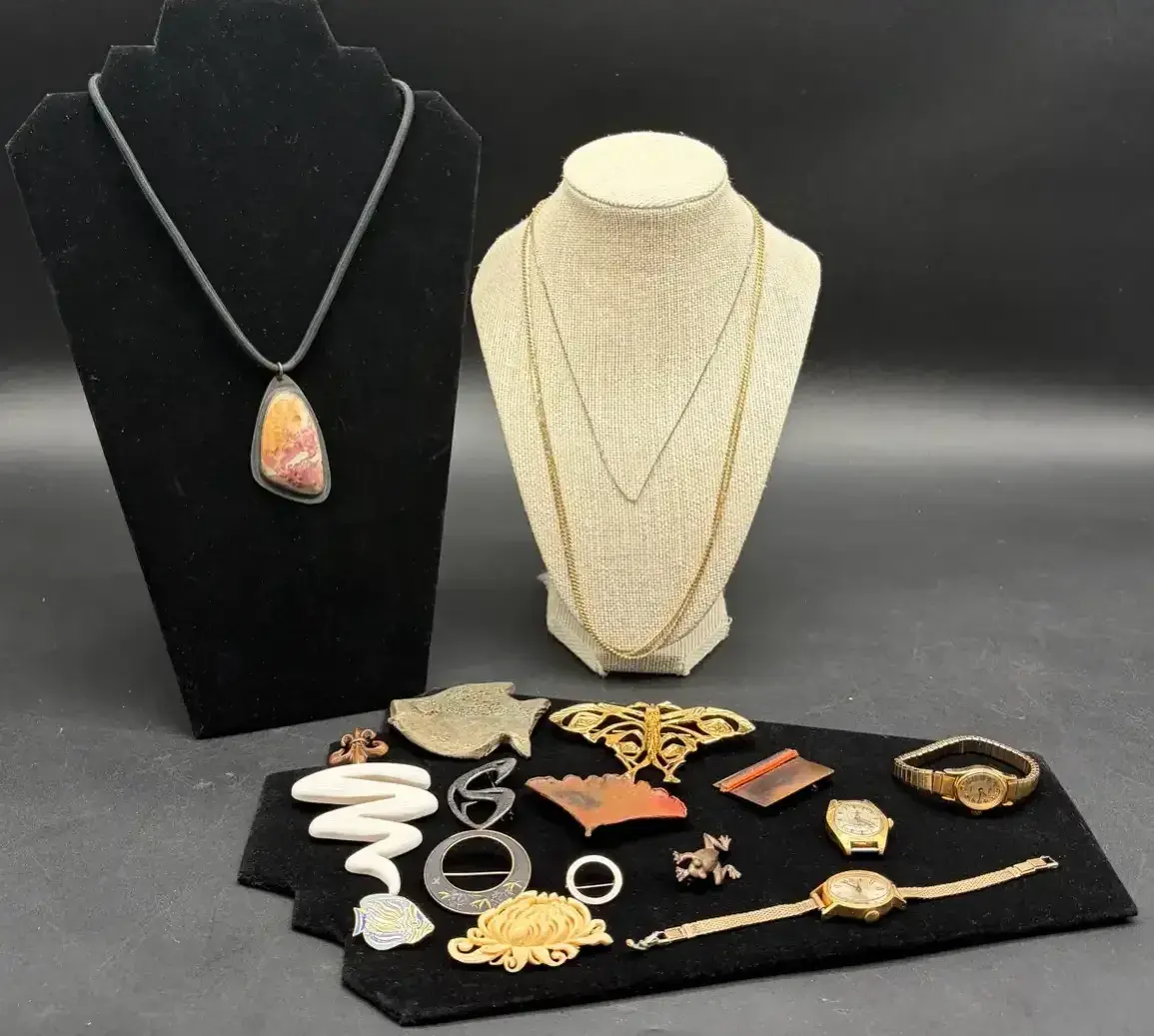 Unique Costume Jewelry Pieces