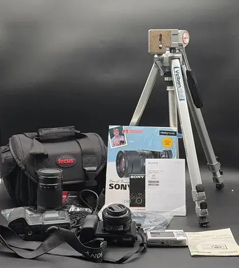 Digital Camera Lot- Sony & Canon