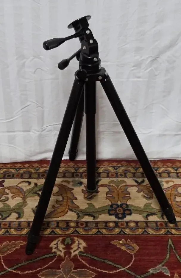 (1) Tiltall Adjustable Tripod