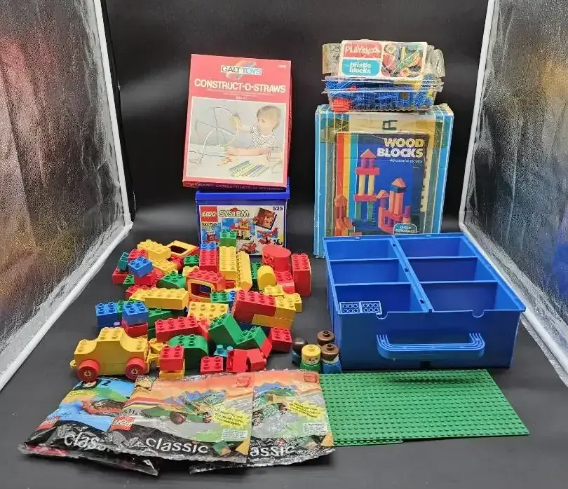 Variety of Legos, Building Blocks, Construct Straws & Bristle Blocks