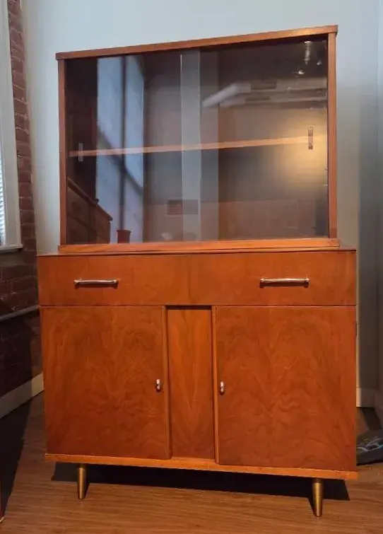 Craddock Mid Century China & Display Cabinet 