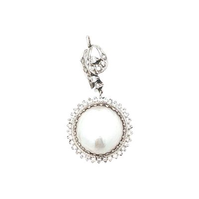 Mabe Pearl and Diamond 18K White Gold Pendant