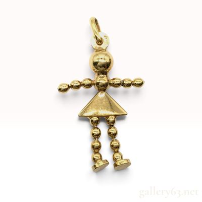 A 14 Karat Yellow Gold UnoAerre Girl Figural Pendant