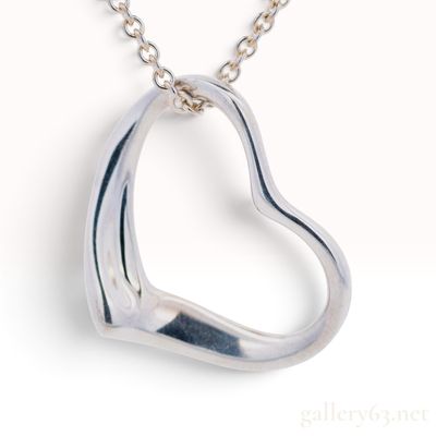 Tiffany & Co. Elsa Peretti Sterling Silver Open Heart Pendant Necklace