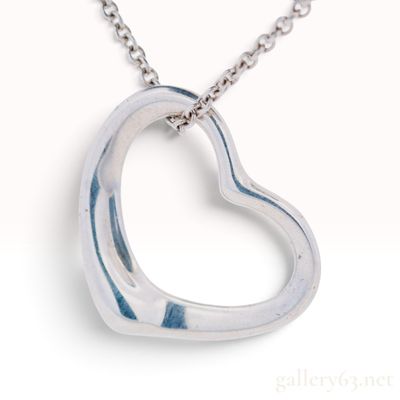 Tiffany & Co. Elsa Peretti Sterling Silver Open Heart Pendant Necklace