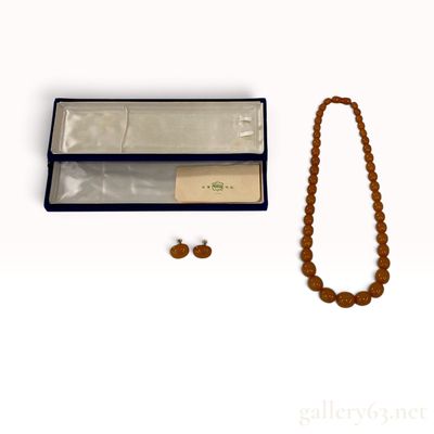 Vintage Fortue Butterscotch Amber Resin Necklace and Earring Set with Box