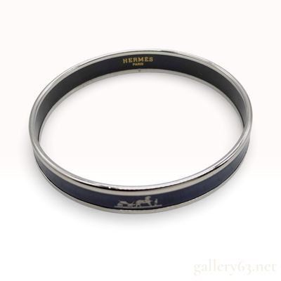 Vintage Hermes Caleche Navy Enamel Bangle Bracelet with Box