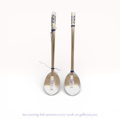 A Pair of Korean Silver Sujeo Spoon and Chopstick Sets 188 grams