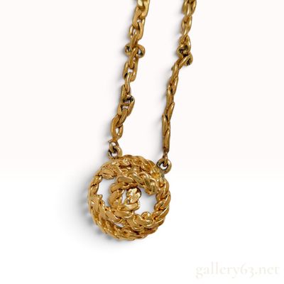 Vintage Chanel CC Logo Medallion Gold Tone Pendant Necklace