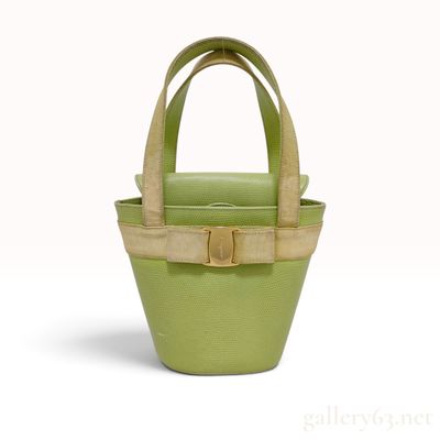 Salvatore Ferragamo Vara Bow Lime Green Lizard Embossed Leather Bucket Bag