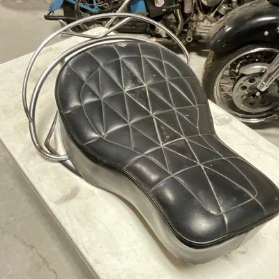 1973 Vintage Motorcycle Buddy Seat with Integrated Grab Rail for Harley-Davidson FL Models