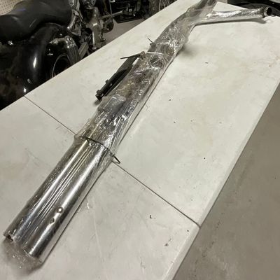 Dessert C Chrome Staggered Dual Motorcycle Exhaust System with Mounting Bracket