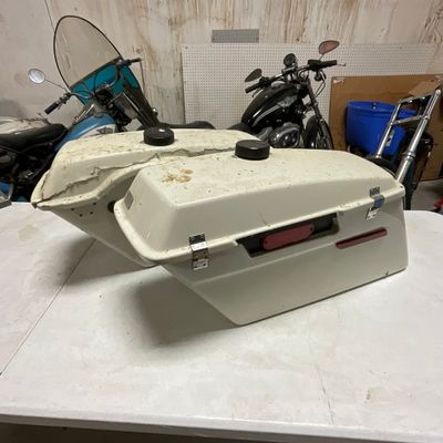 Pair of Harley-Davidson Type Hard Saddlebags with Lids and Hardware