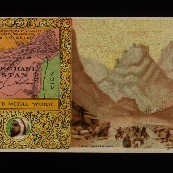 (3) VINTAGE ADVERTISMENTS CARDS