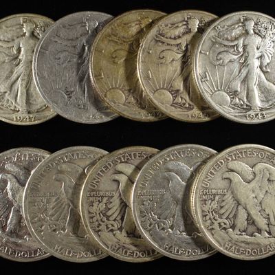 (10) 90% SILVER WALKING LIBERTY HALF DOLLARS