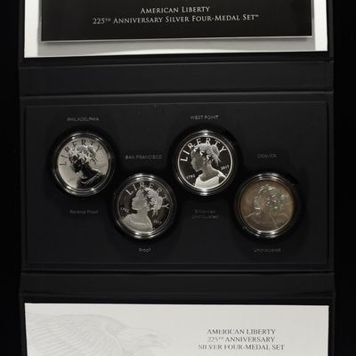 AMERICAN LIBERTY 225TH ANNIV SILVER FOUR MEDAL SET