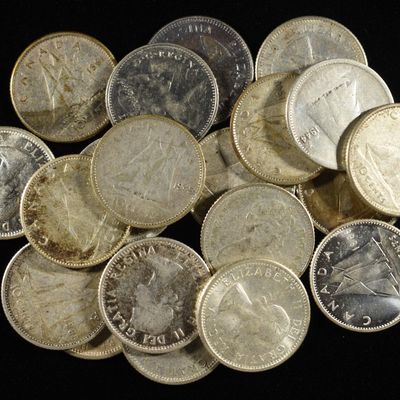(20) 80% SILVER CANADIAN DIMES