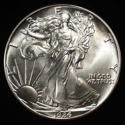 1986 AMERICAN SILVER EAGLE