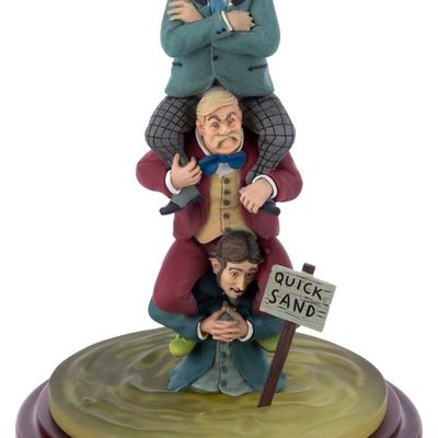 A Haunted Mansion Stretch Portrait Quicksand Men Figure.