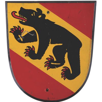 A Matterhorn Ride Queue Bern Crest.