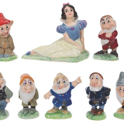 A Wade "Snow White and the Seven Dwarfs" Figurine Set.