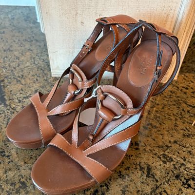 Size 38