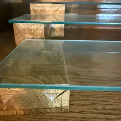Small Glass Shelves With Risers For Display 