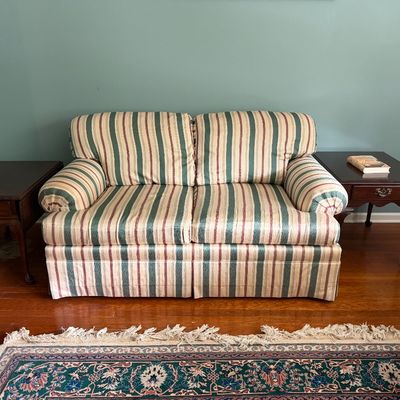 Ethan Allen Live Seat