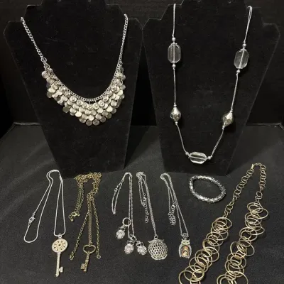 Costume Jewelry - Owl Pendants, Skeleton Keys, Statement Chains, Bib Necklace, Stretchy Bracelet