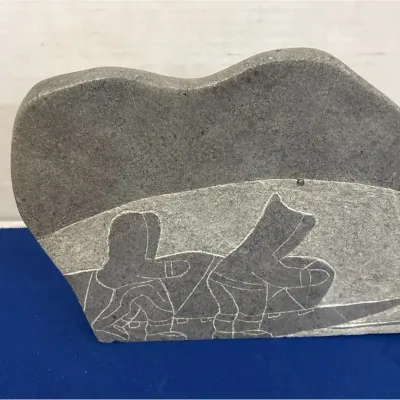 Canada Eskimo Art - 1980 Inuit Soapstone Carving Manu Qaunnaaluk Ivujivik Sled & Polar Bear, Tag