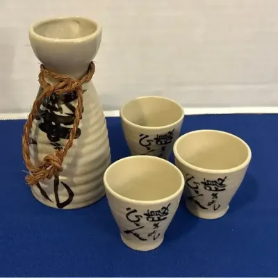 Japanese Stoneware Sake Set - Ribbed Tokkuri Bottle w/ Rope Neck & 3 Ochoko Cups, Kanji Calligraphy