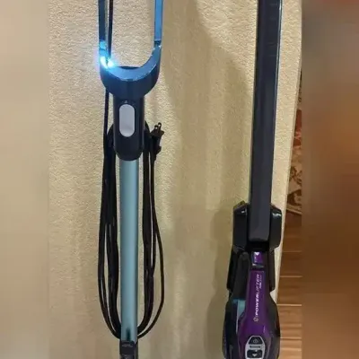2 Vacuum Cleaners - Shark UV580 Corded DuoClean & Bissell PowerLifter Cordless Pet