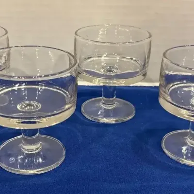 4 Vintage Luminarc Cavalier Clear Glass Champagne Coupes - Sherbet / Dessert Bowls