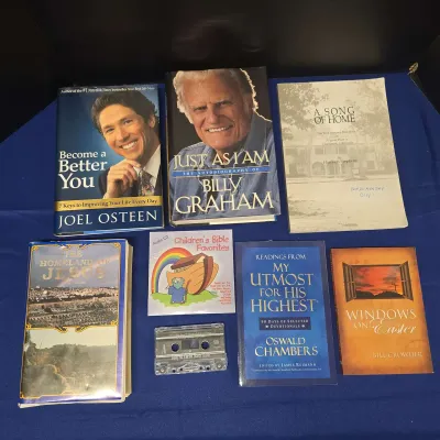 Religious Reading & Listening - Joel Osteen, Billy Graham, Devotionals, VHS Homeland Of Jesus