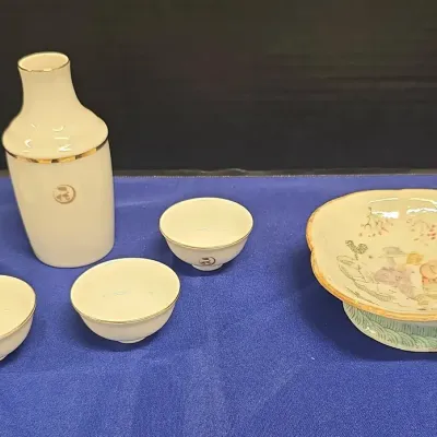 Antique Chinese Porcelain Dish & Japanese Sake Set White Porcelain W/Gold Trim